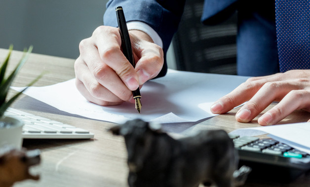 深孔預(yù)裂爆破安全技術(shù)3篇