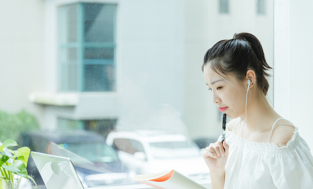 總務(wù)主管述職報(bào)告6篇